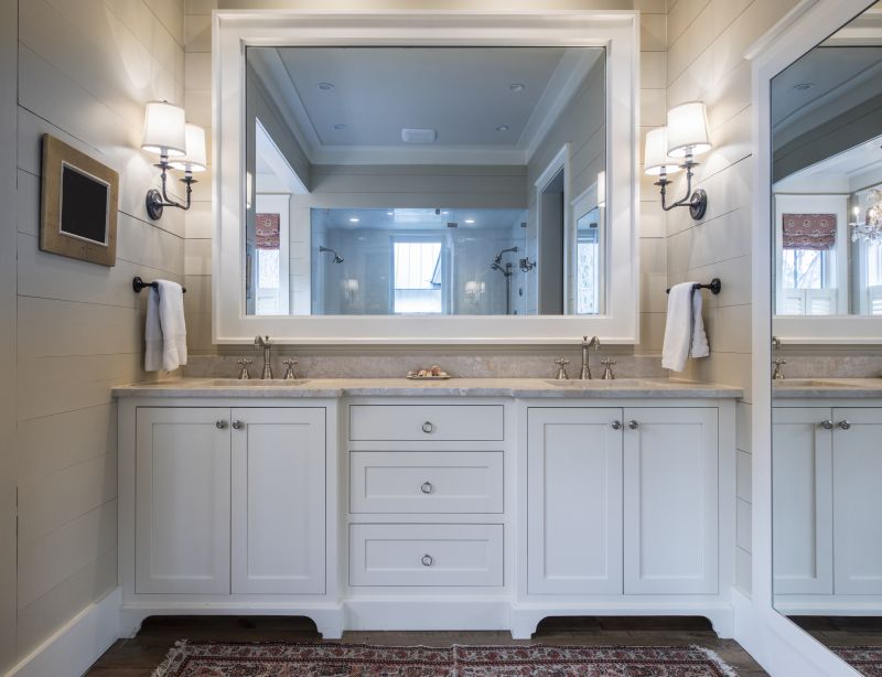 Modern Vanity and Fixtures